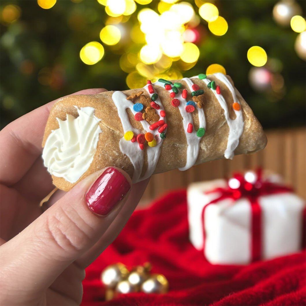 Peanut Butter Holiday Cannoli